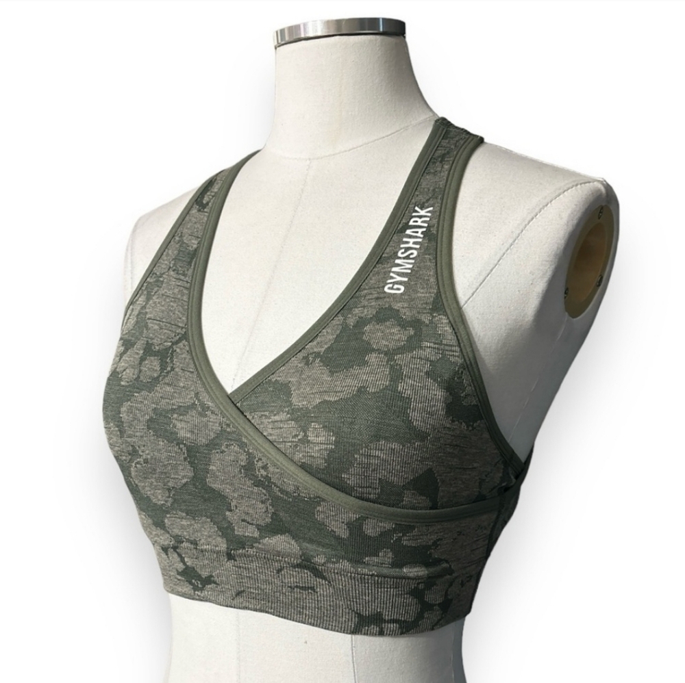 GYMSHARK Adapt Camo Seamless Sports Bra